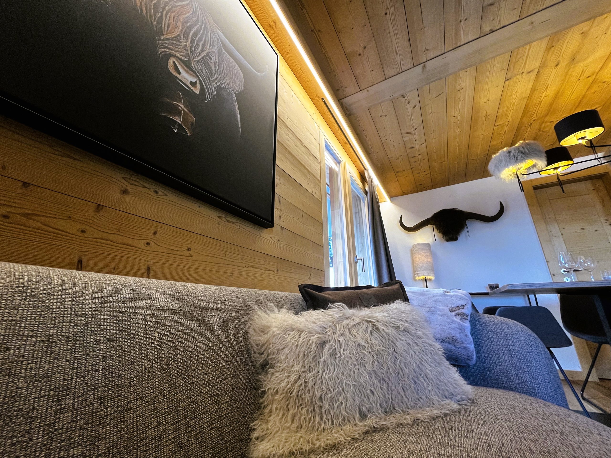 Projet d'aménagement et de décoration d'appartement de montagne Haute -Nendaz - Espace de vie réalisé en bois